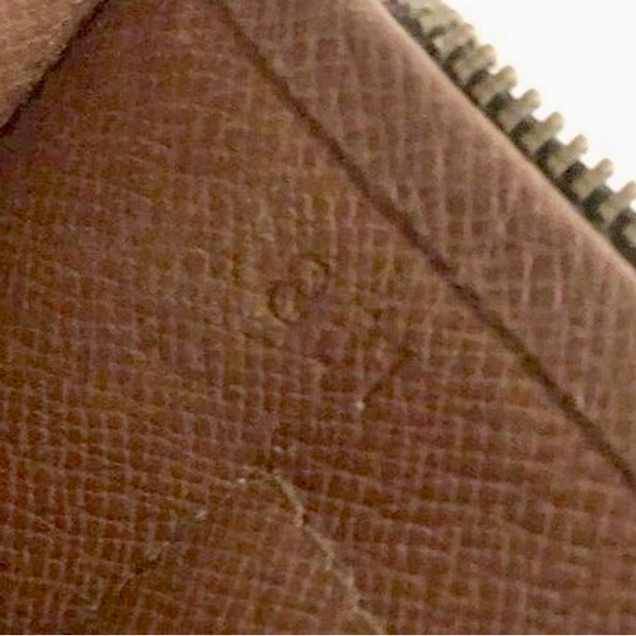 Louis Vuitton Monogram Bifold Wallet Brown/ vintage repurposed, rare find - Picture 16 of 17